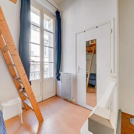 Duplex 19 M2 - Centre Historique