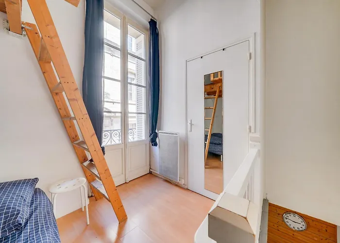 Duplex 19 M2 - Centre Historique